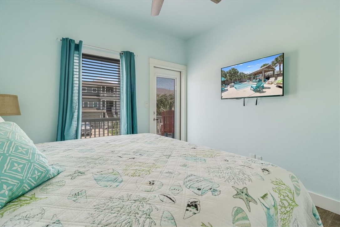 835 Ocean Side Property Photo 18