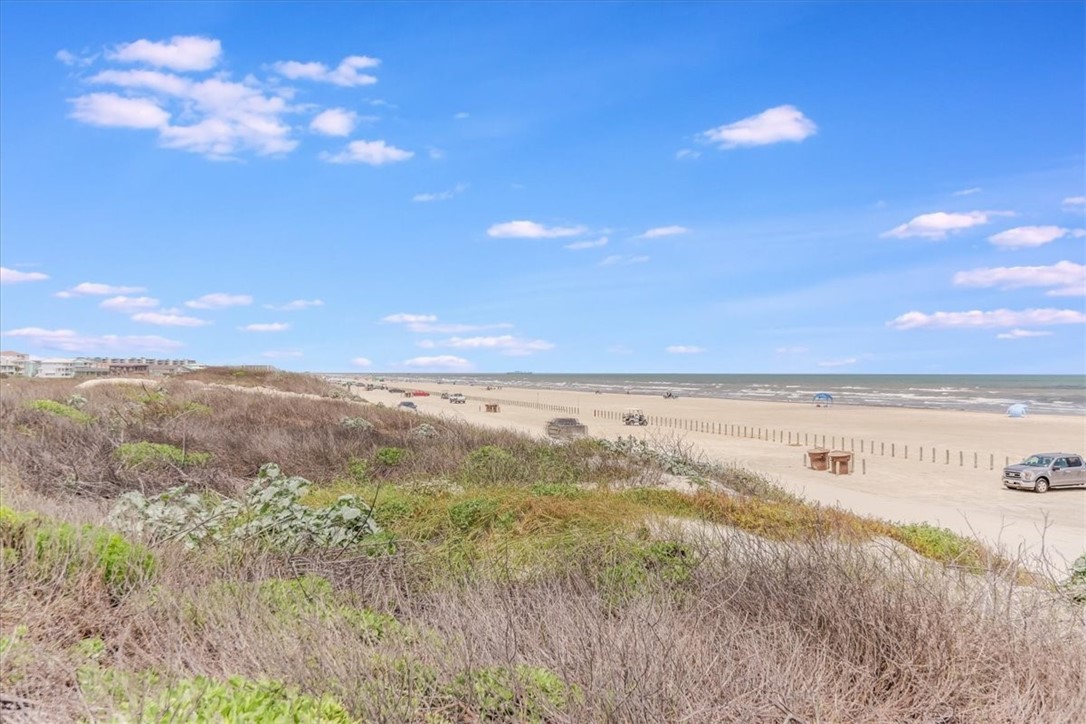 835 Ocean Side Property Photo 39