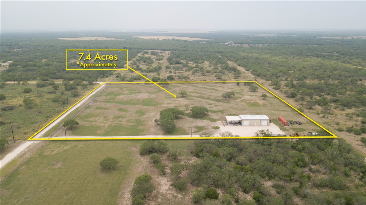 227 S Hollow Tree Property Photo 22