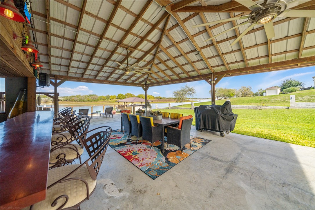 529 County Road 372 Property Photo 34