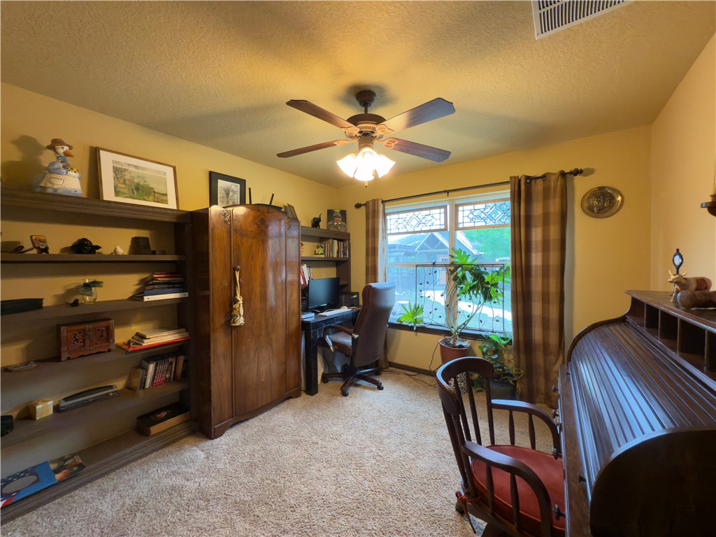 28799 N Us Highway 83 Property Photo 26