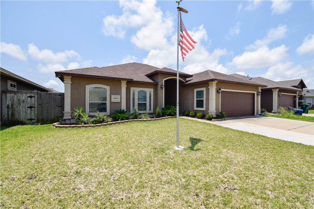 1601 Sea Oak Dr Property Photo 1