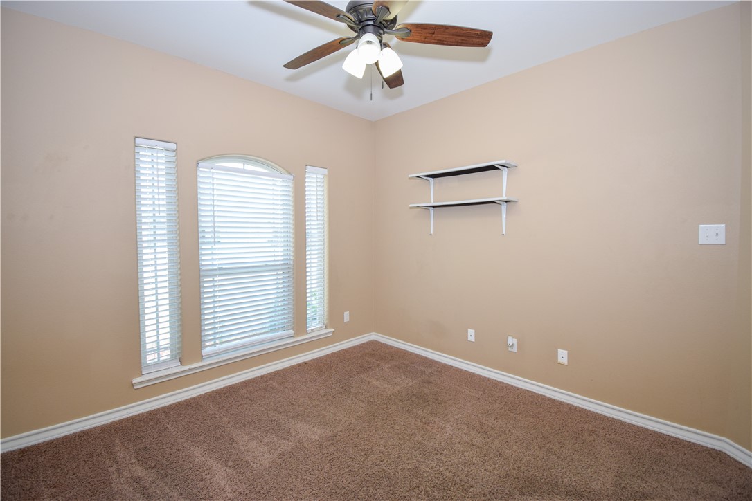 1601 Sea Oak Dr Property Photo 21