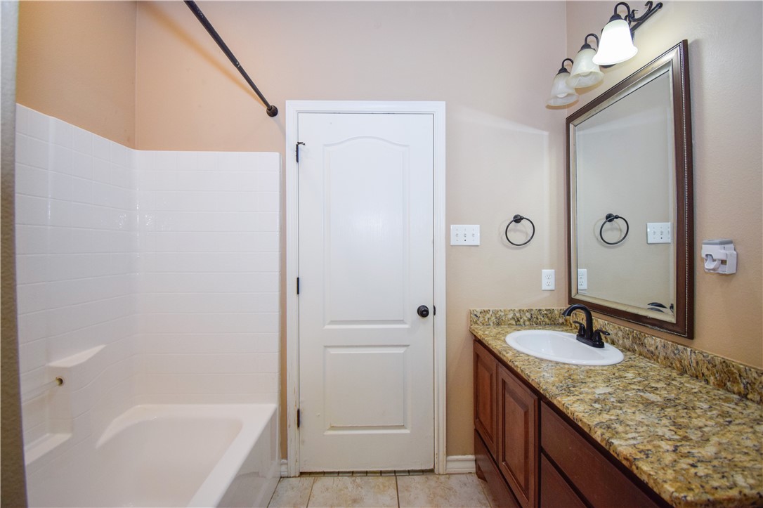 1601 Sea Oak Dr Property Photo 24