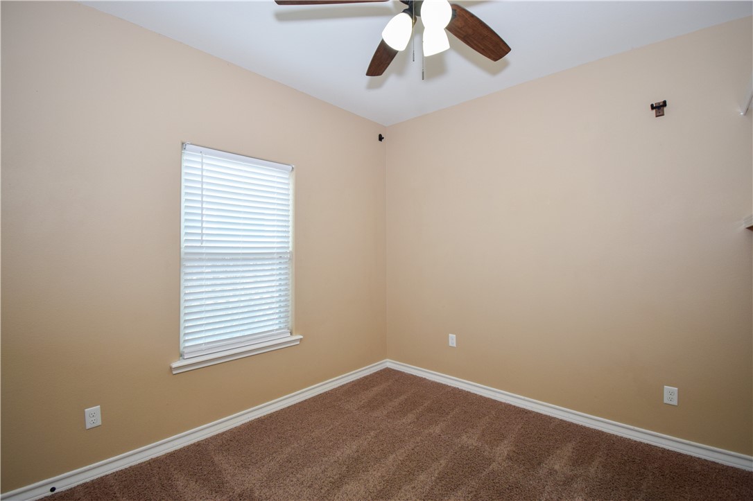 1601 Sea Oak Dr Property Photo 26