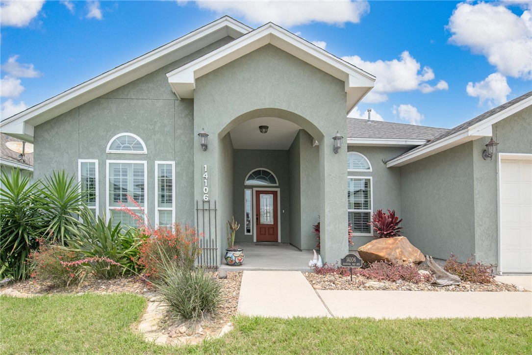 14106 Coquina Bay Ave Property Photo 3