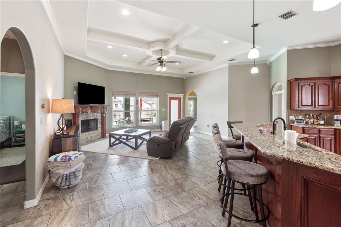 14106 Coquina Bay Ave Property Photo 6