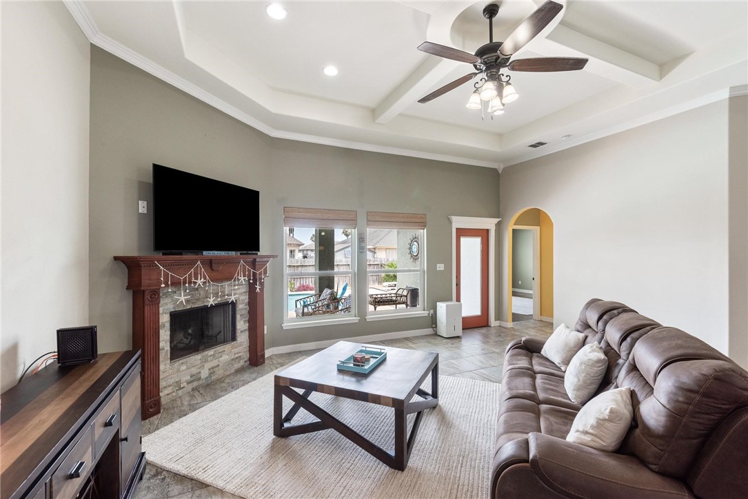 14106 Coquina Bay Ave Property Photo 7