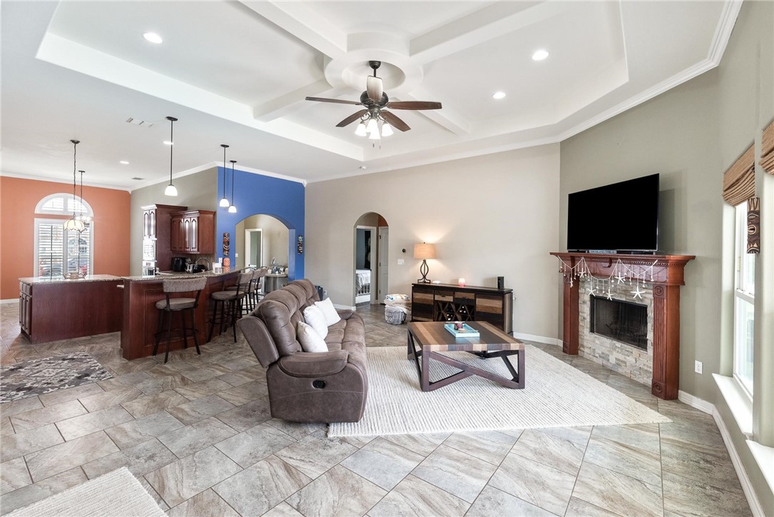 14106 Coquina Bay Ave Property Photo 8