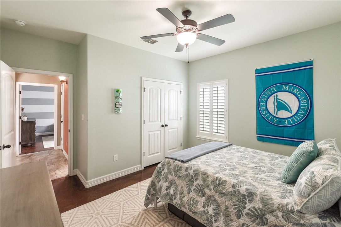 14106 Coquina Bay Ave Property Photo 21