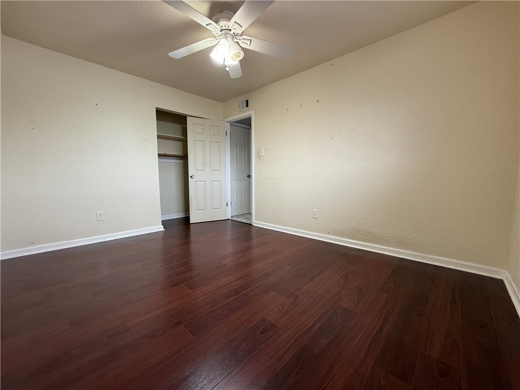 5001 Meandering Ln Property Photo 15