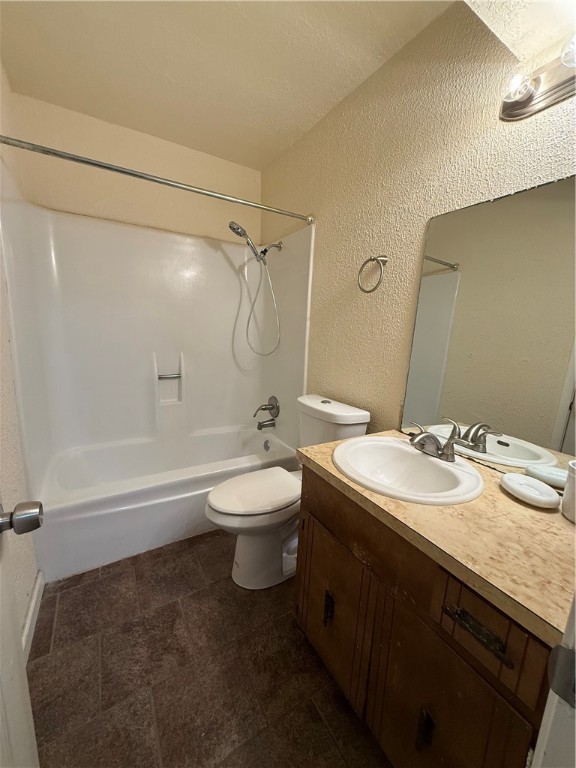 5001 Meandering Ln Property Photo 17