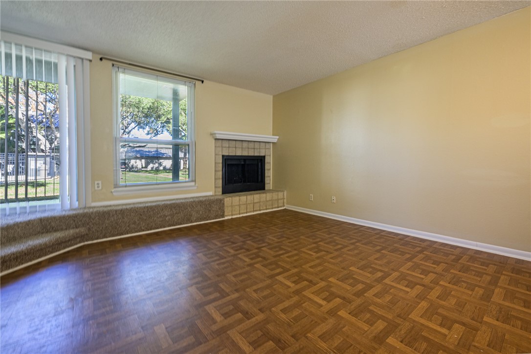 302 Saint Andrews St J-101 Property Photo 7