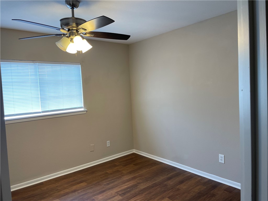 7029 Tamarron Ct Property Photo 20