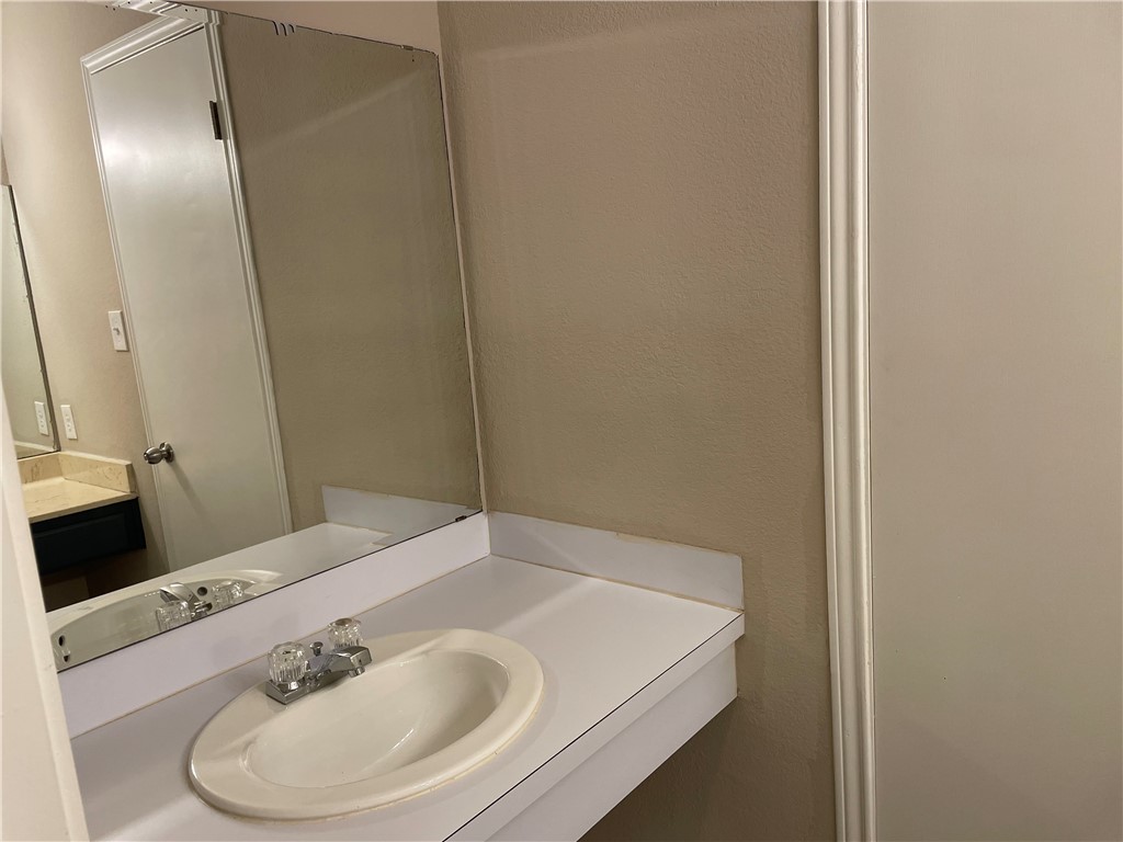 7029 Tamarron Ct Property Photo 29