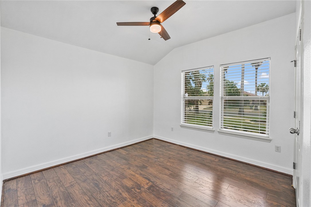 2633 Date Palm Dr Property Photo 18