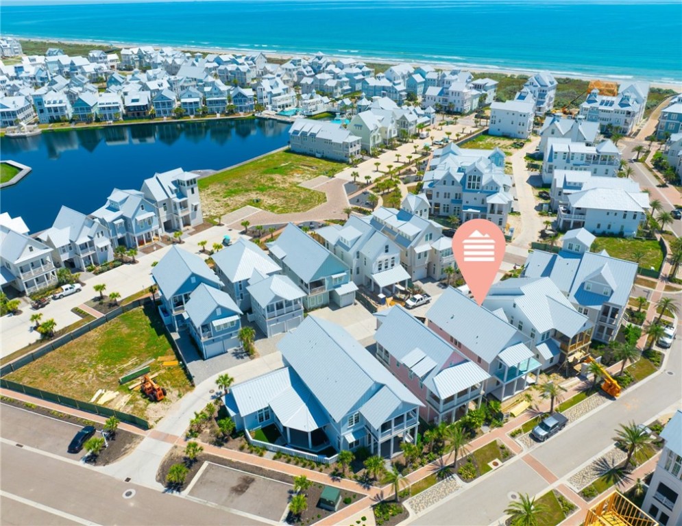 209 S Shore Dr Property Photo 4