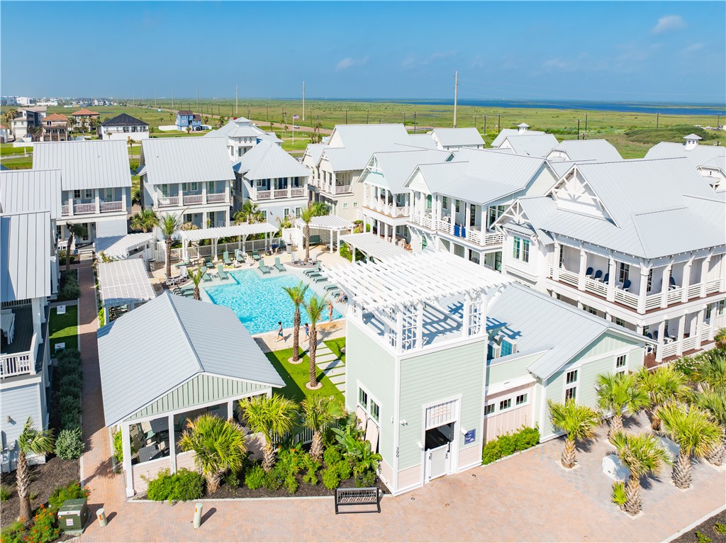 209 S Shore Dr Property Photo 32