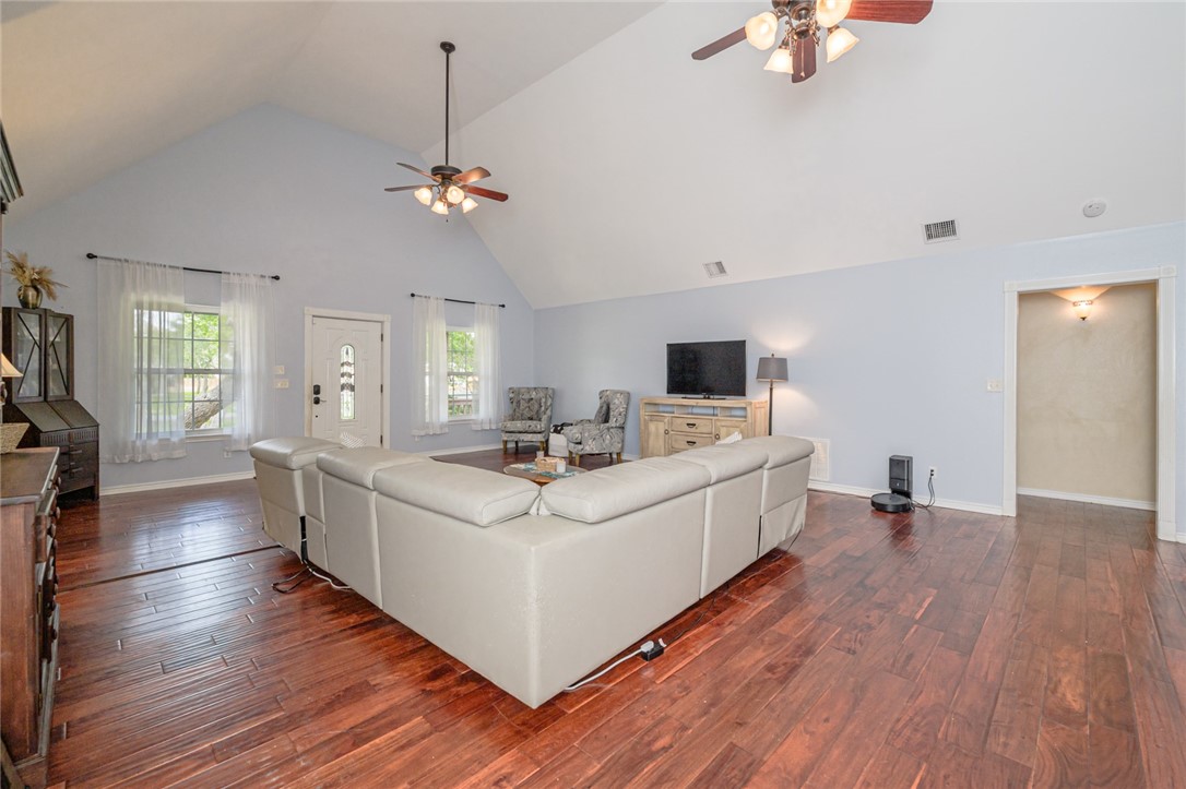 123 Bishop Road Property Photo 23