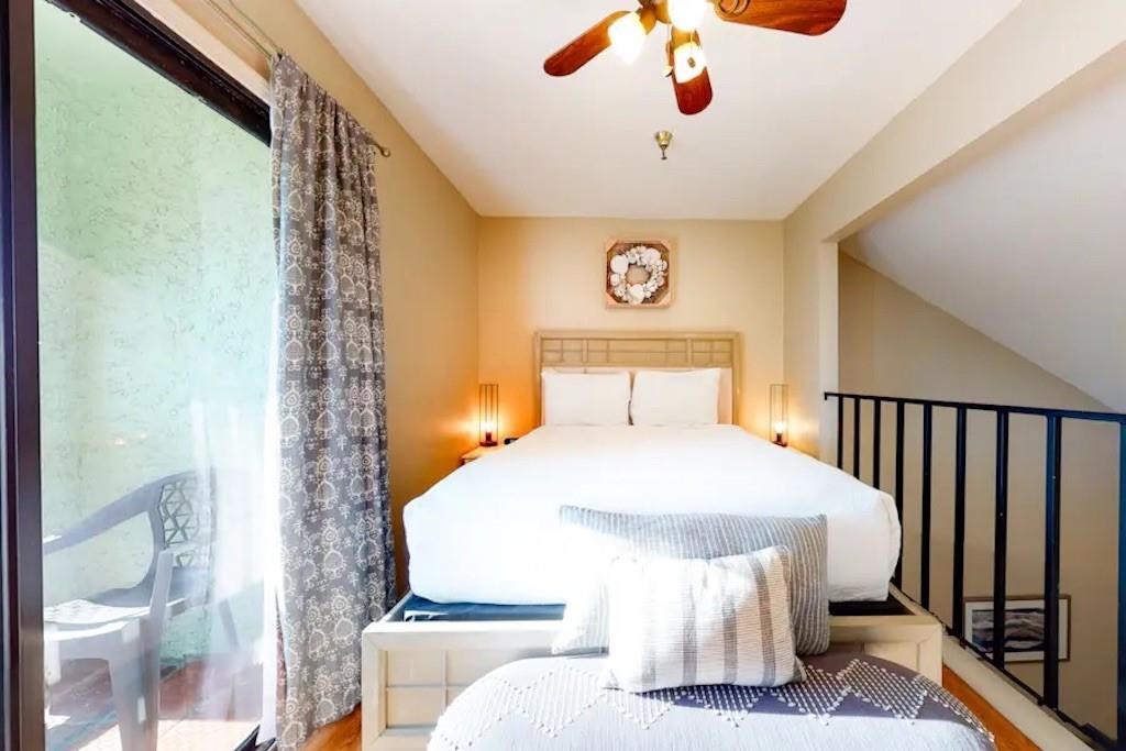 14825 Windward Dr 221 Property Photo 2