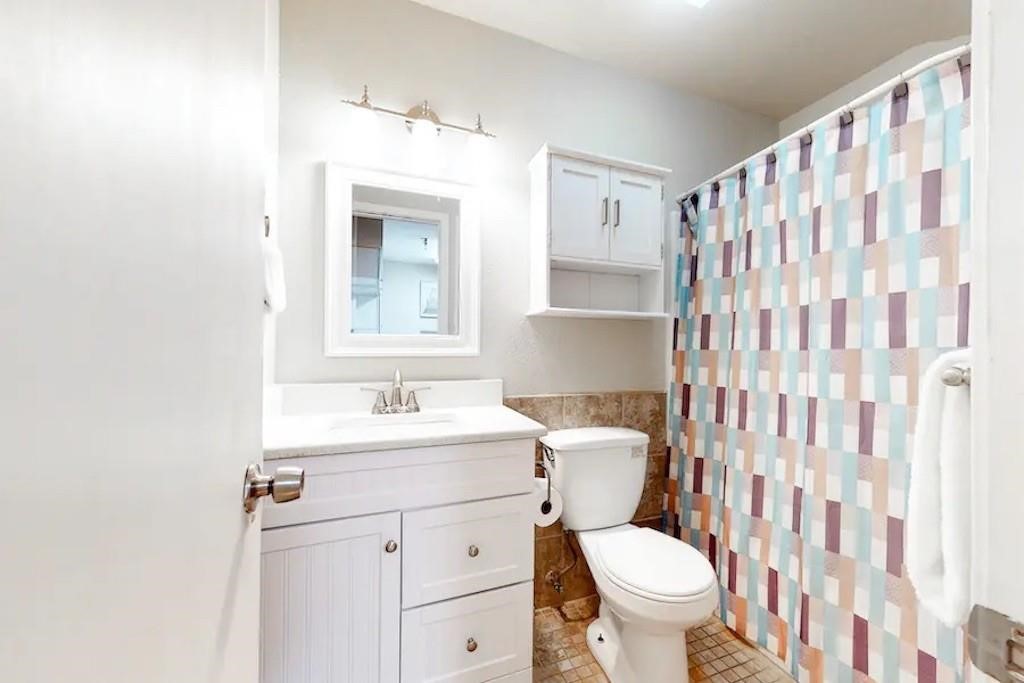 14825 Windward Dr 221 Property Photo 6