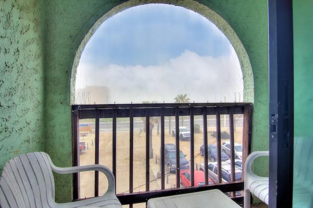 14825 Windward Dr 221 Property Photo 11