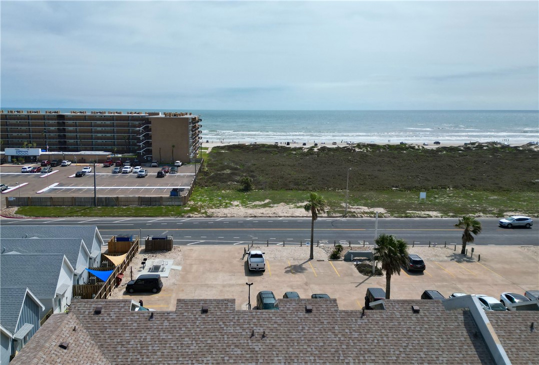 14825 Windward Dr 221 Property Photo 20