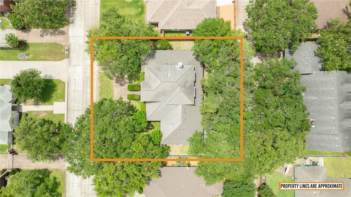 5918 Woodmere Dr Property Photo 34