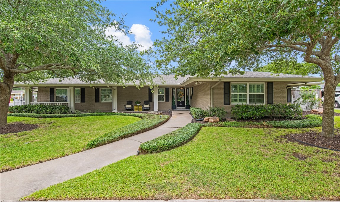 344 Barracuda Pl Property Photo 1