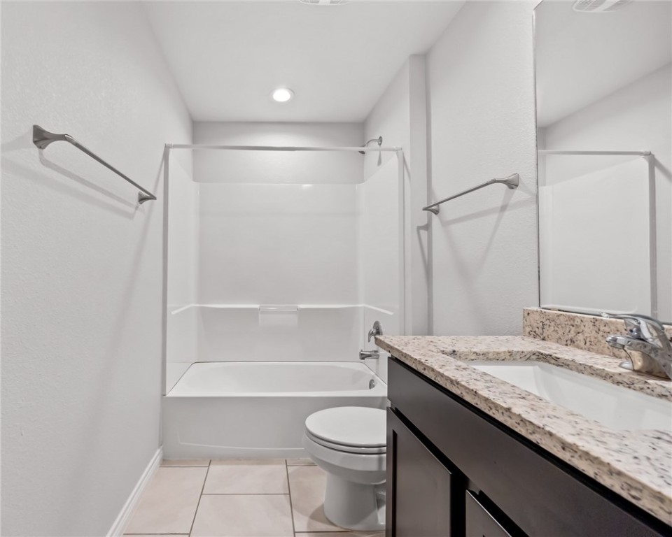 3901 Jayden Dr Property Photo 17