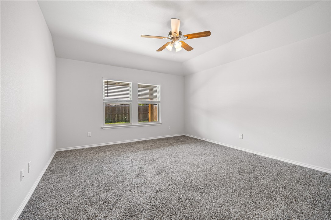 3901 Jayden Dr Property Photo 22