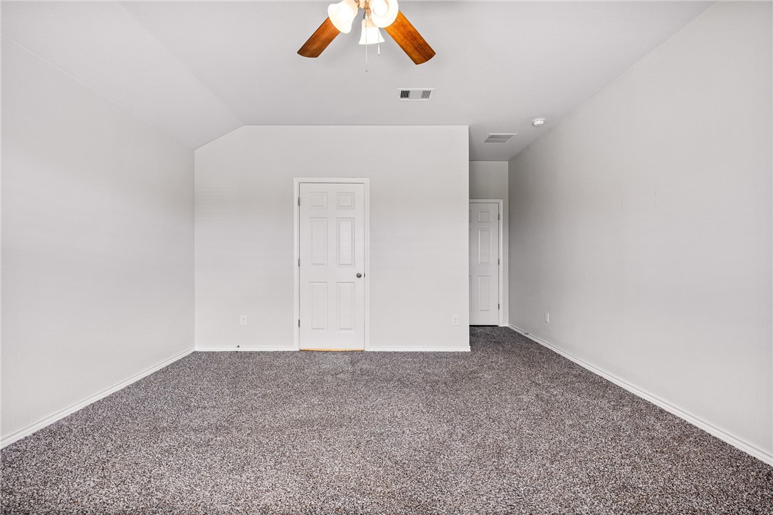 3901 Jayden Dr Property Photo 23