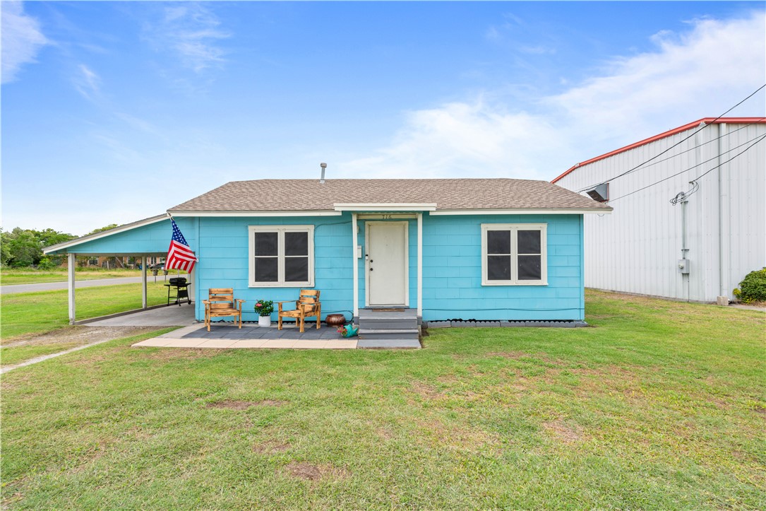 716 8th Street Property Photo