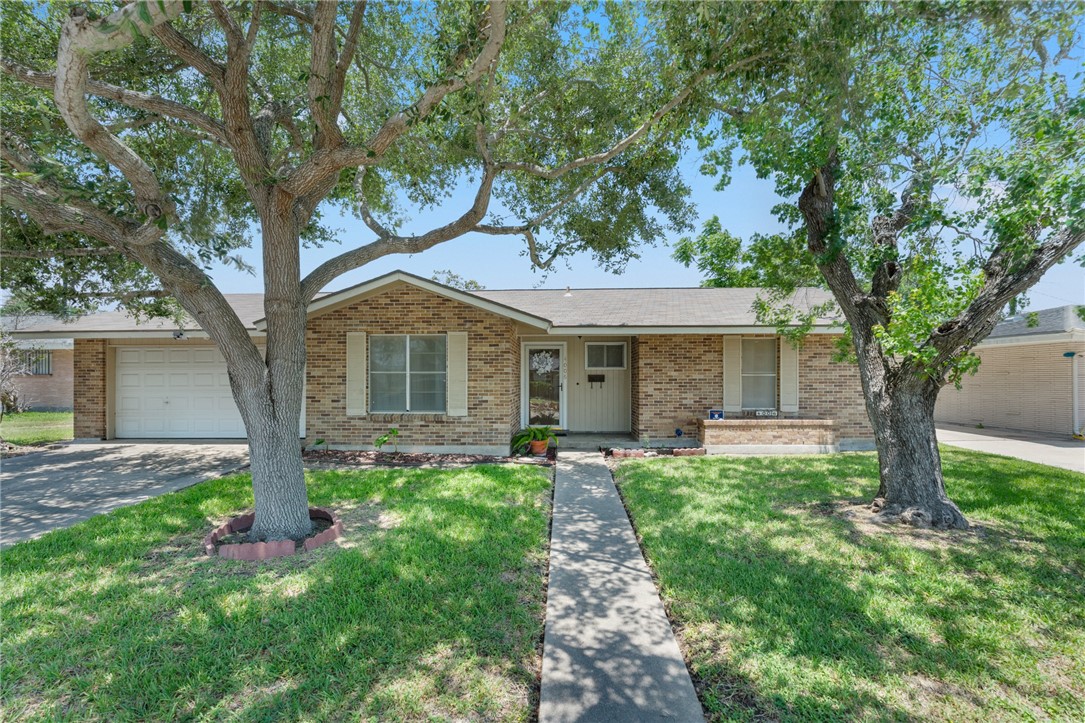 4006 Bahama Dr Property Photo 1