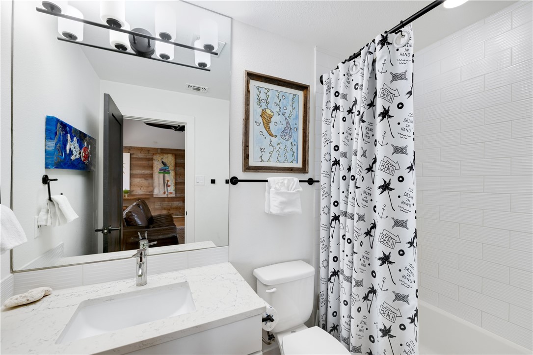 500 Royal Palm Lane Property Photo 10