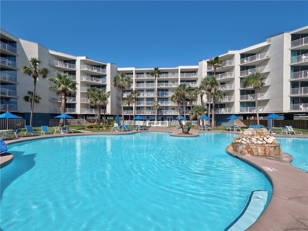 800 Sandcastle Dr 308 Property Photo 1