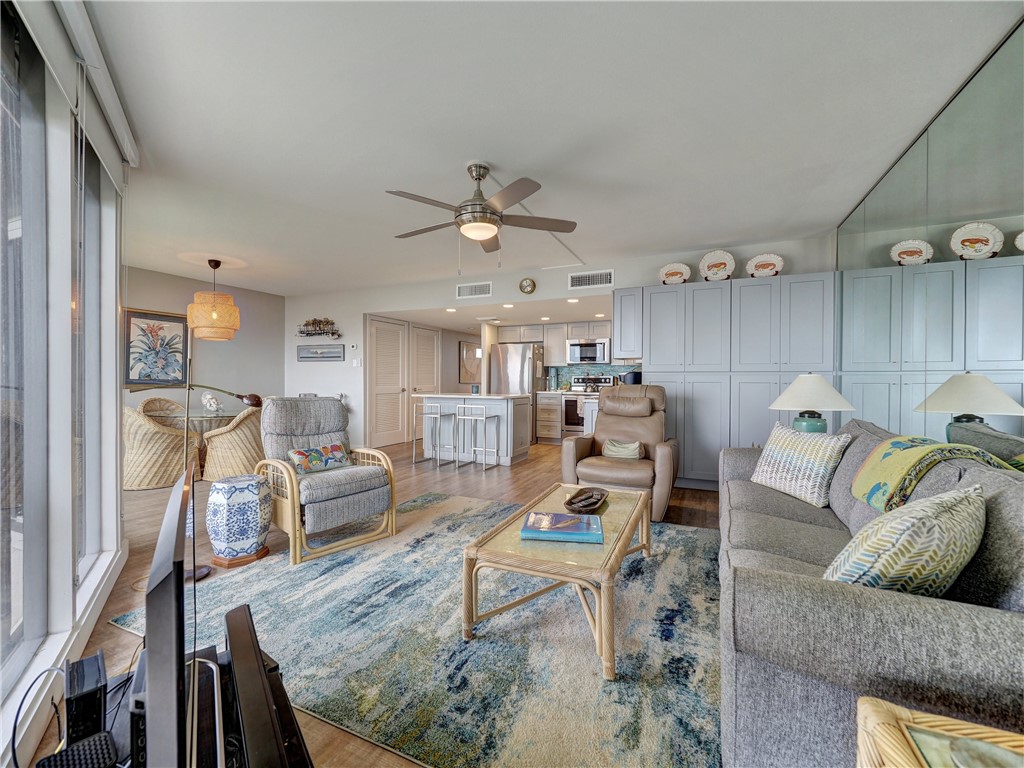 6649 Seacomber Dr 309 Property Photo 13
