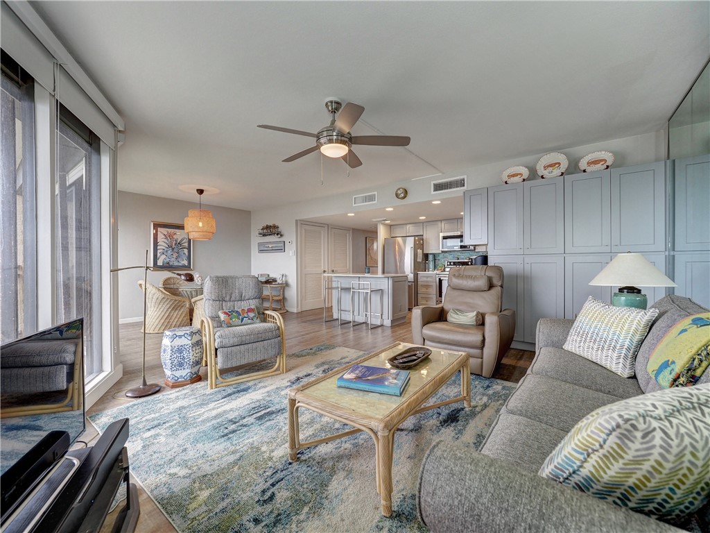 6649 Seacomber Dr 309 Property Photo 15