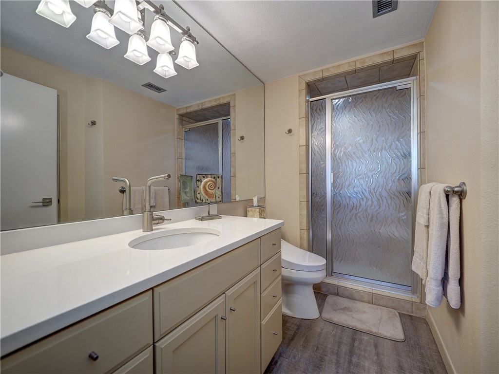6649 Seacomber Dr 309 Property Photo 16