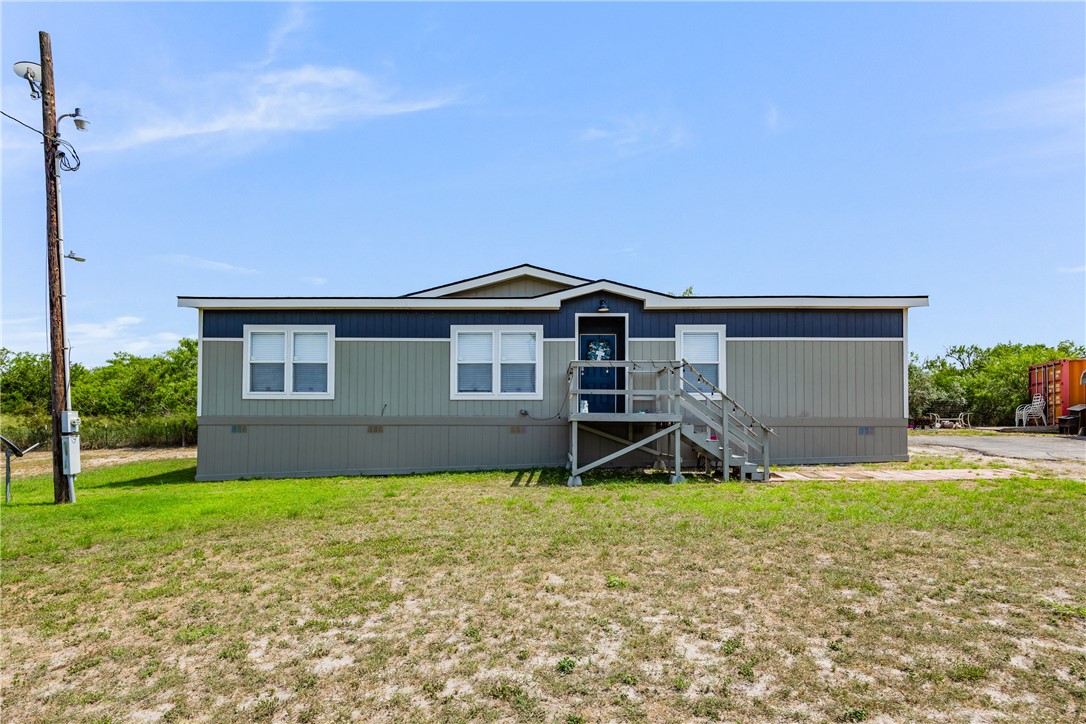 709 S Vista Dr