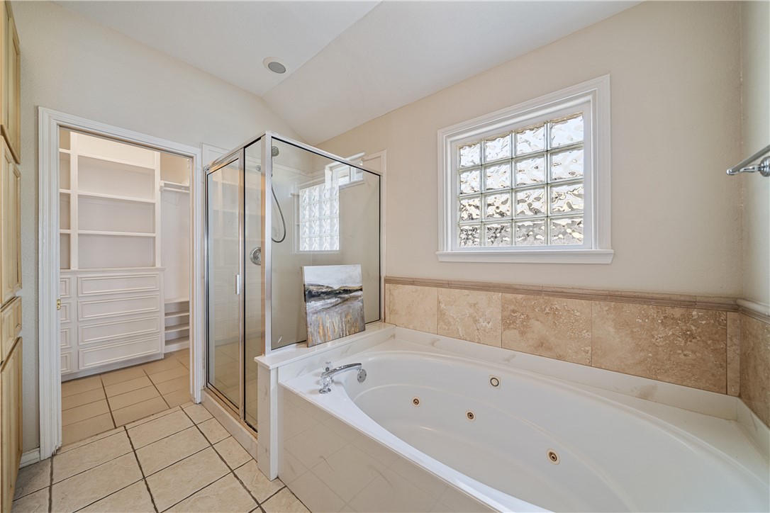 15929 San Felipe Dr Property Photo 23