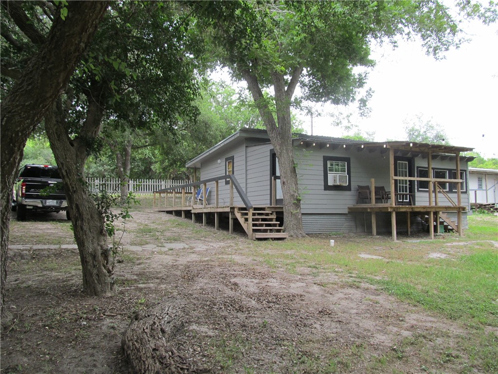 119 Horseshoe Clf Property Photo 6
