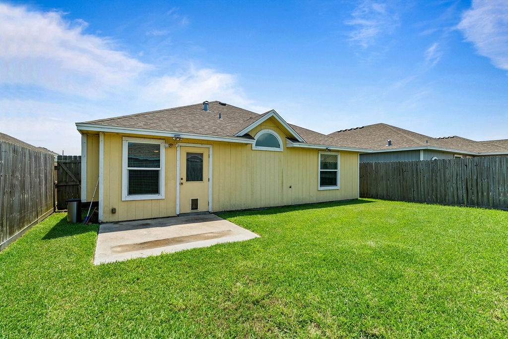 7418 Oshman Dr Property Photo 14