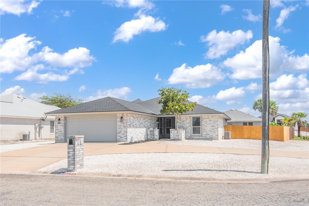 13948 Lighthouse Dr Property Photo 2
