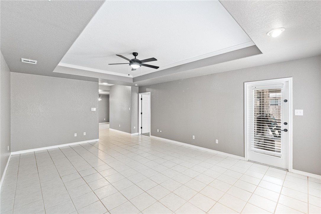 13948 Lighthouse Dr Property Photo 7