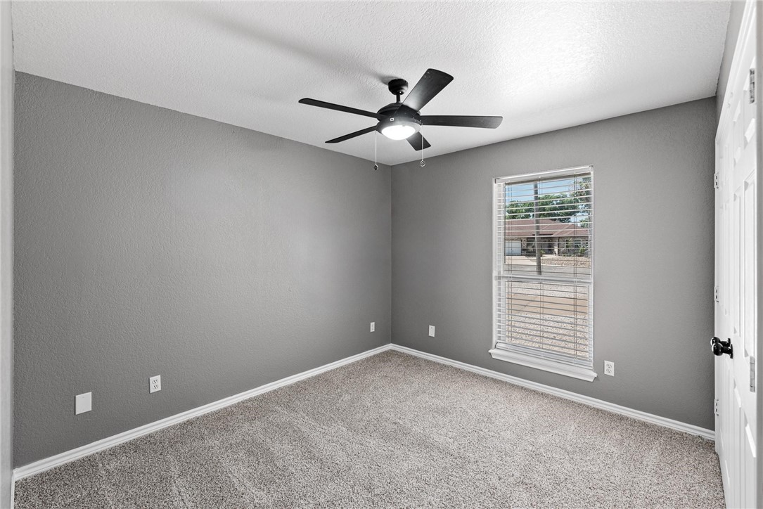 13948 Lighthouse Dr Property Photo 19