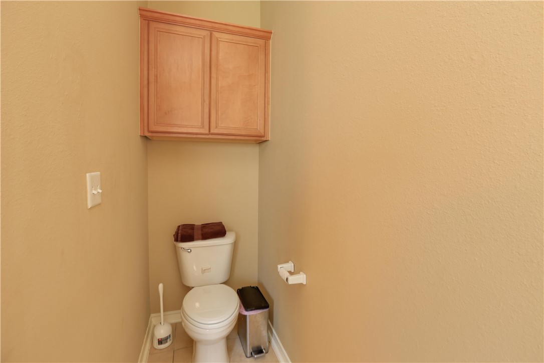 5933 Brightwood Dr Property Photo 10