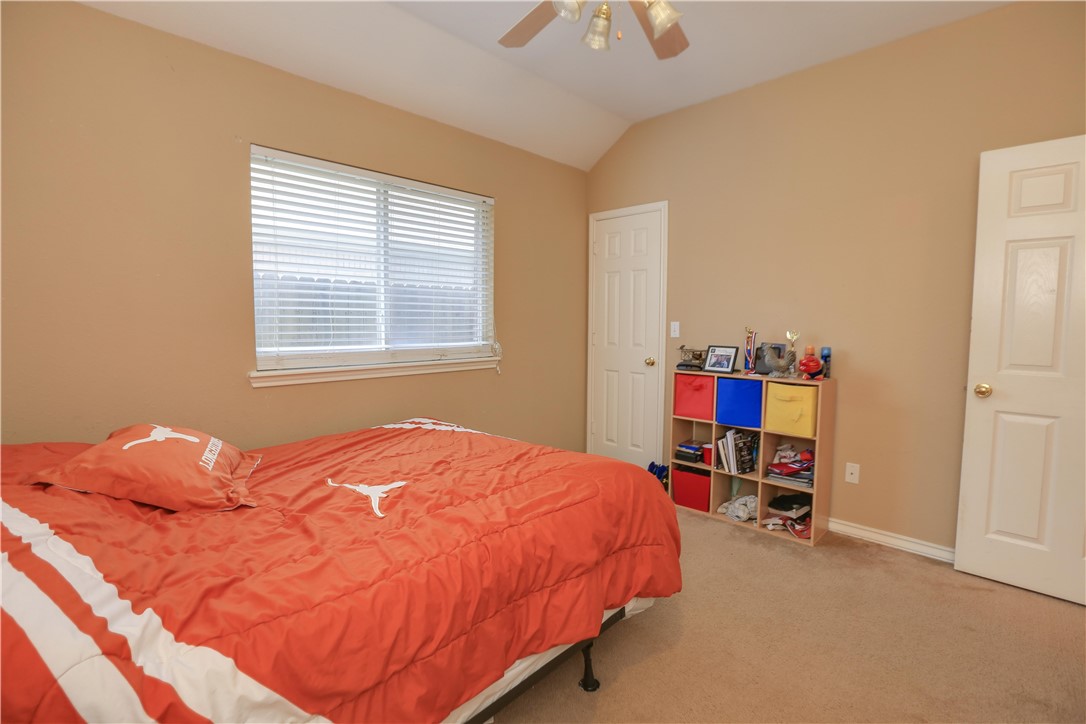5933 Brightwood Dr Property Photo 13