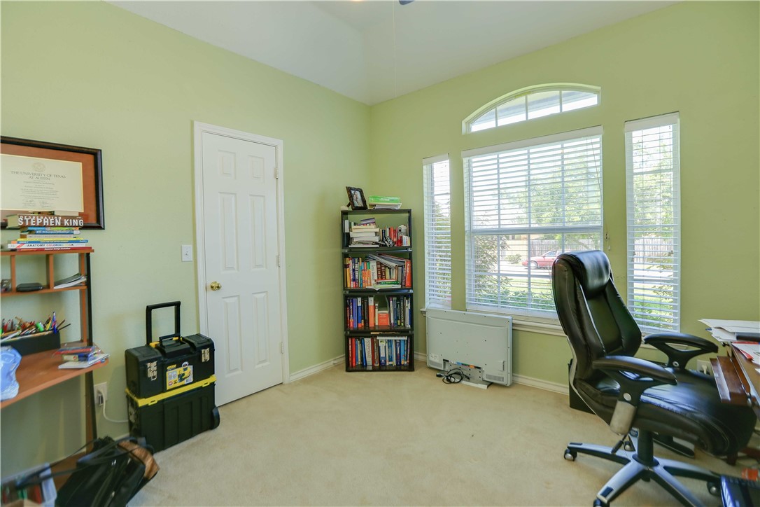 5933 Brightwood Dr Property Photo 14