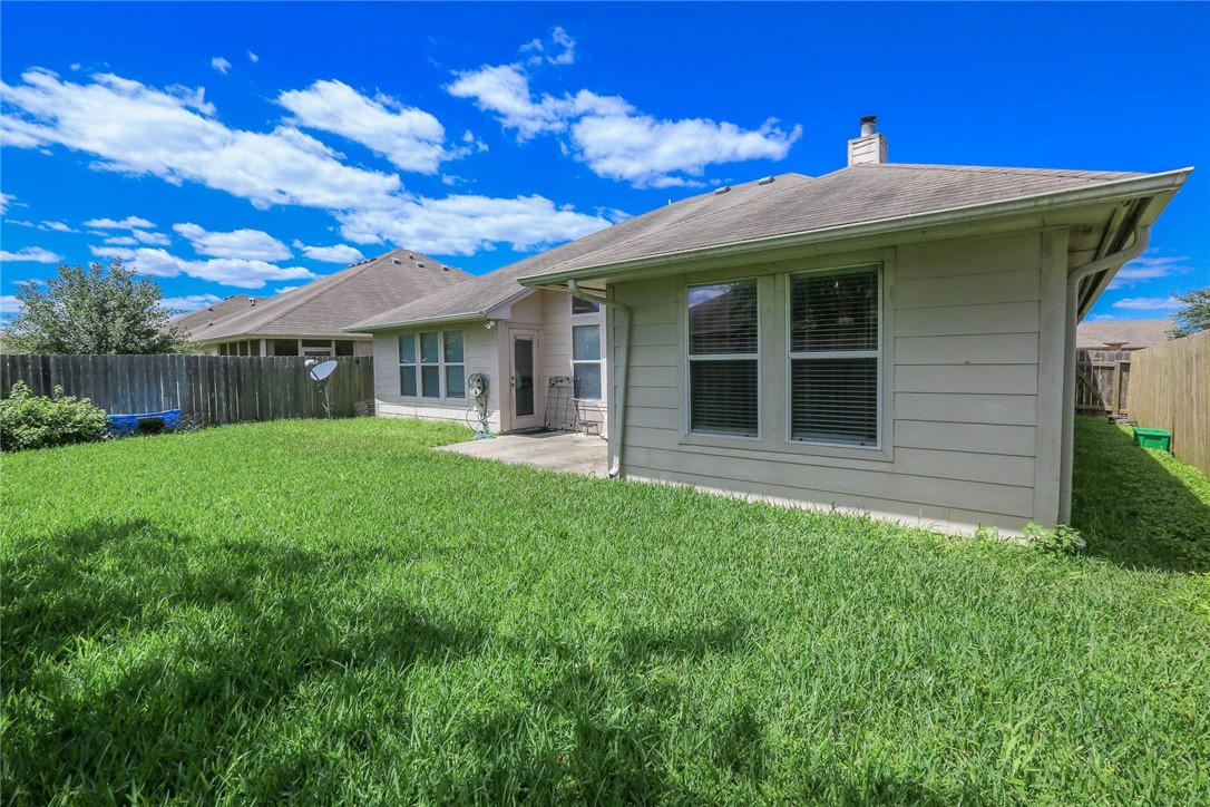 5933 Brightwood Dr Property Photo 15